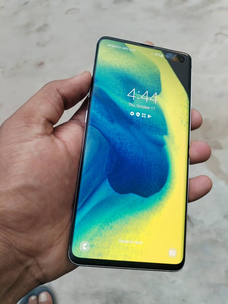 samsung galaxy s10 plus 5G 1