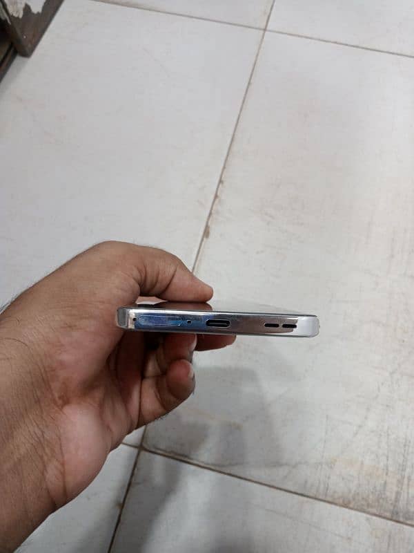 oppo Reno 12 5g 12/512 2