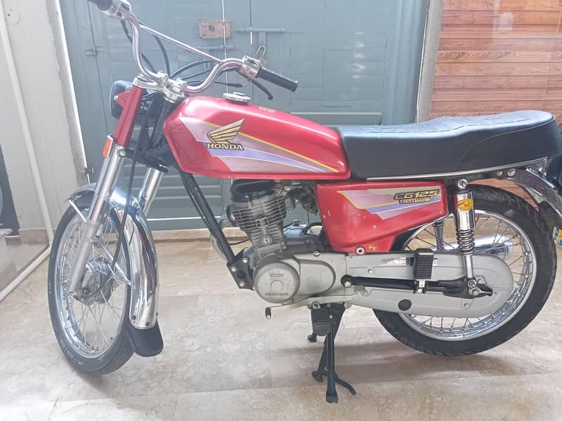 Honda CG 125 2001 4