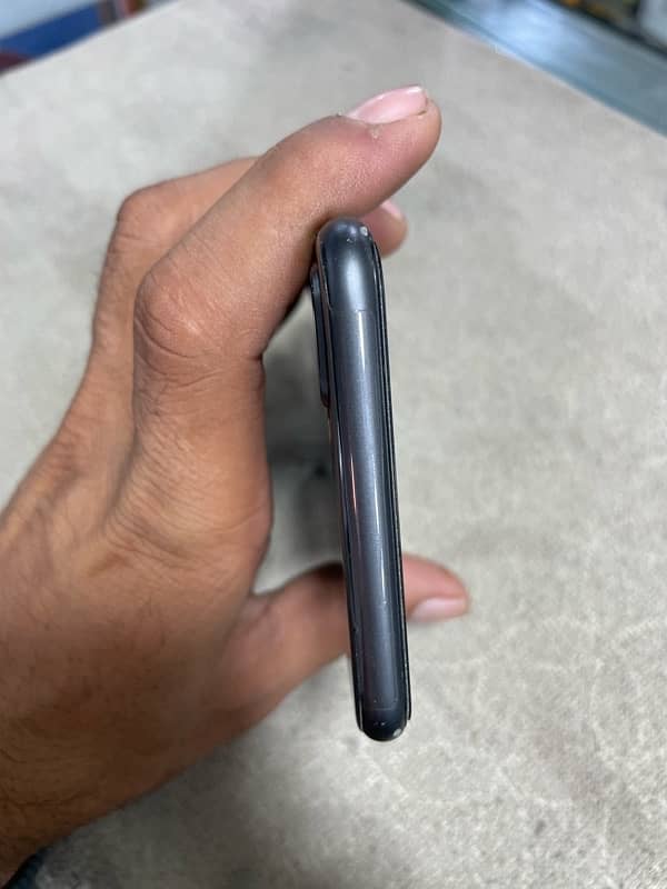 iPhone 8 Plus NON PTA 4