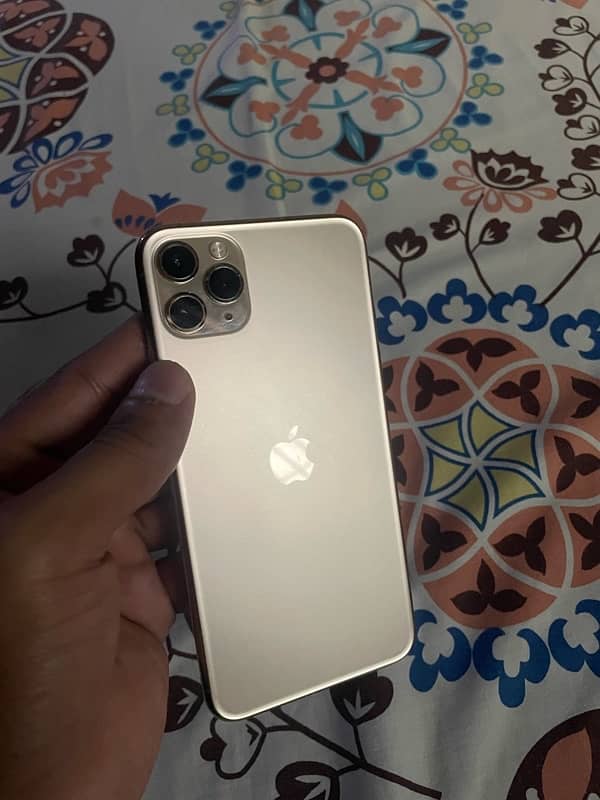 iphone 11 Pro max 7