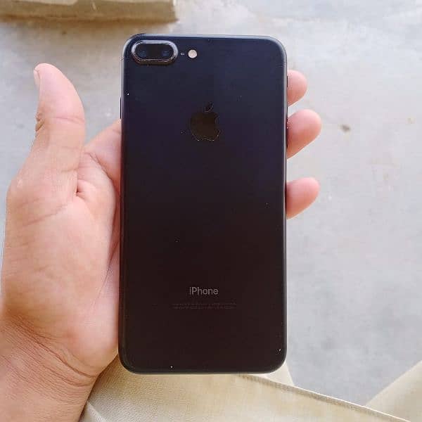 i phone 7plus pta apruved 3