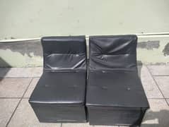 I m selling sepate sofa