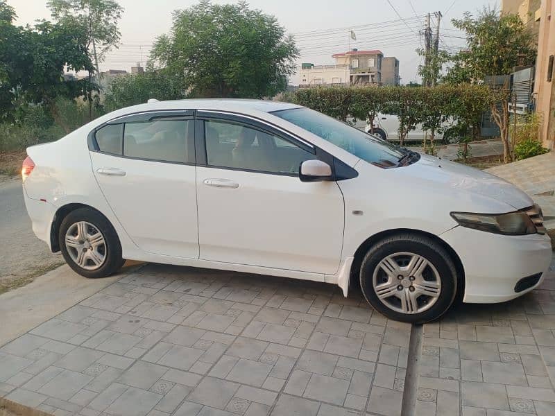 Honda City IVTEC Auto 2013 17