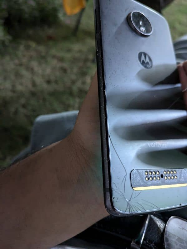 moto z4 6