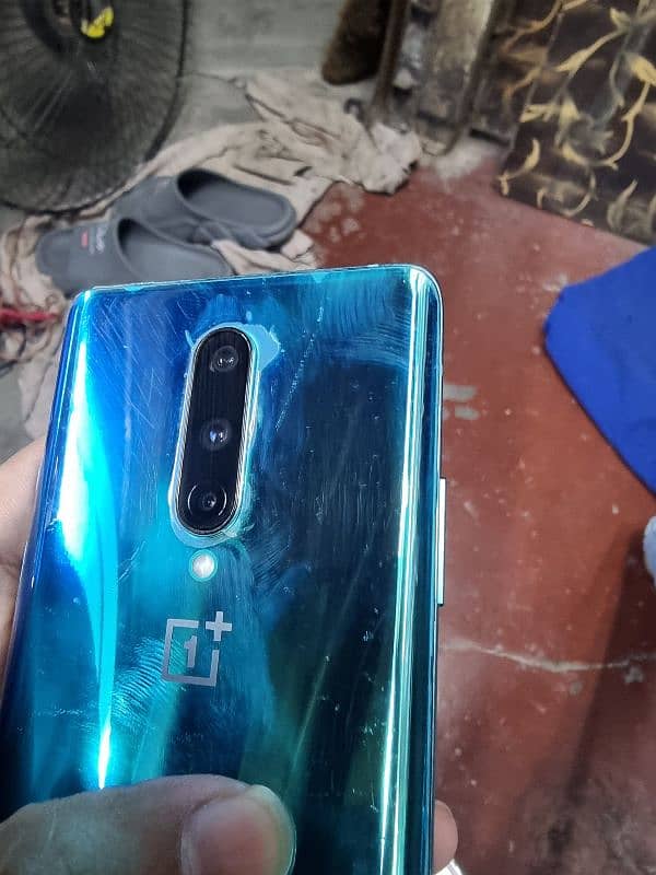 Edges display 12GB ram 256G  oneplus 8 condition like box pack hai 5