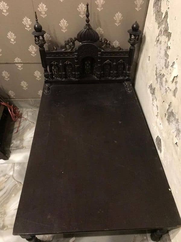 Vintage Small Bed 6