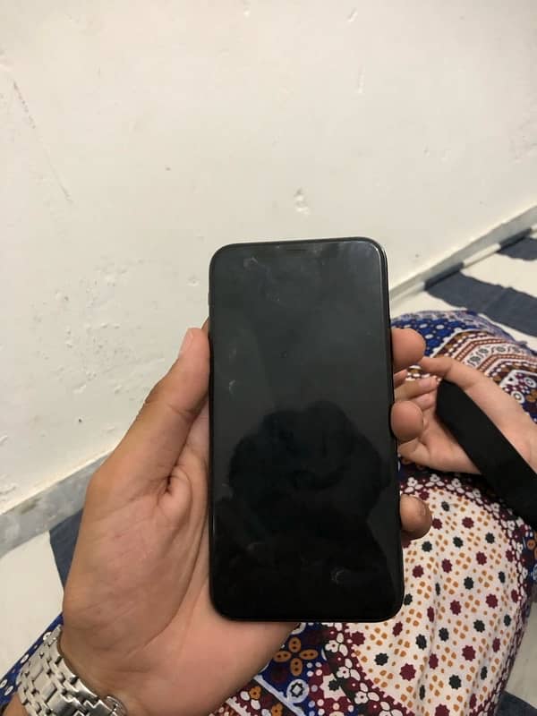 Iphone xs 64GB Pta Approved 1