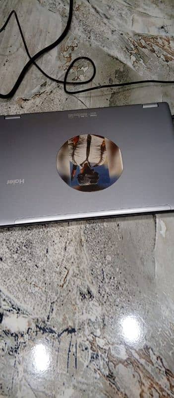 haier laptop 1