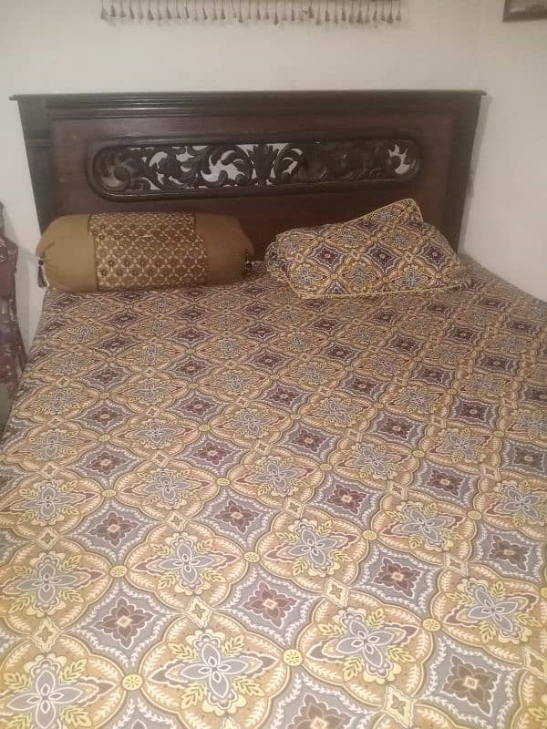 wood bed best condition for sale without mattress 0