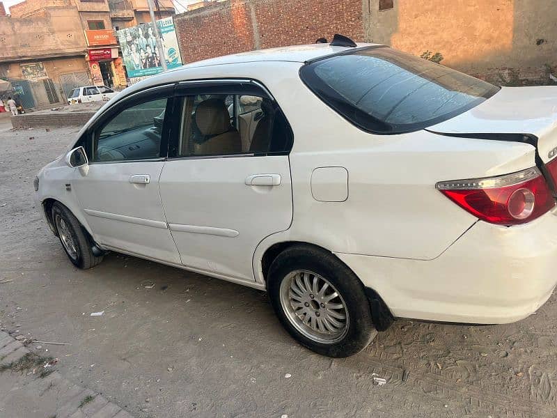 Honda City IDSI 2006 10