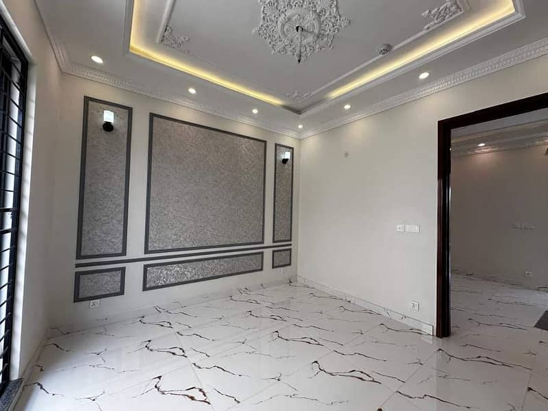 5 marla brand new house for sale in Dha rehbar vip hot location vip house 4