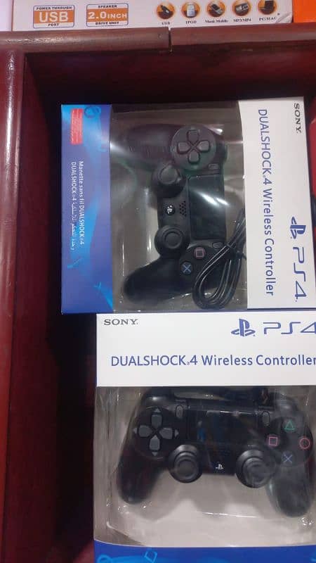 DUALSHOCK 4 wireless controller - PS4 Controller. 1