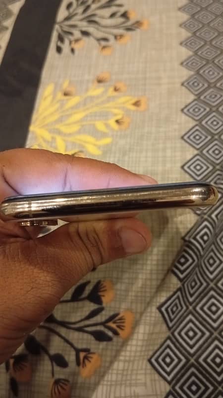 Iphone xs Max 256 Pta approved gold 0