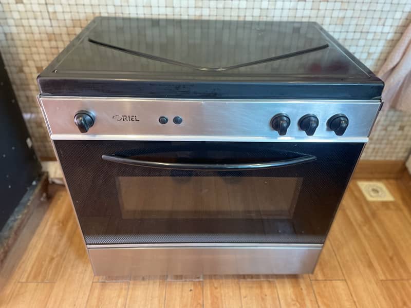 Oriel Great Condition 3 Burners Cooking Range For Sale 1