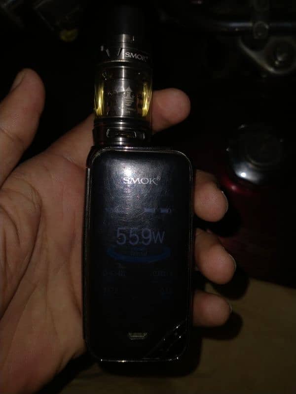 smok ka vape boht hi acha power full smog 220 watt 10/8   03059605266 1