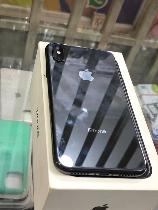 IPhone X 64 gb pta aproved 1