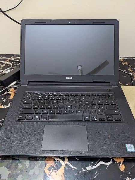 dell vostro 14 i7  7th gen 8gb ram 1