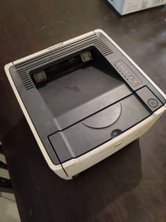 HP printer good condition plug and play laser jet p2015n  for sale