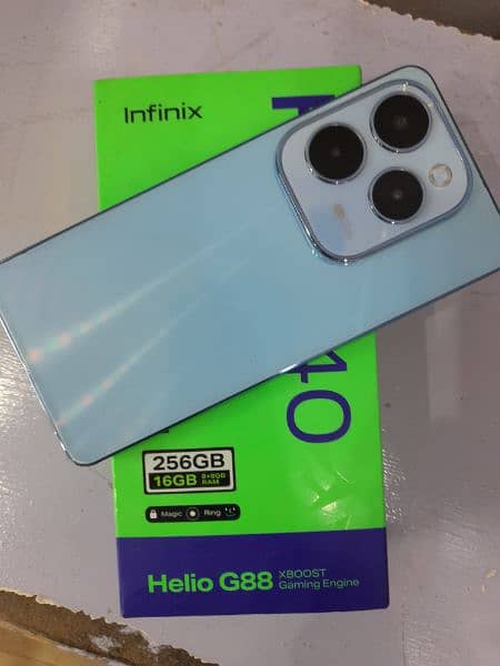 INFINIX HOT 40 8+8 RAM 256 MEMORY SET CHARGER AND BOX 4 MONTH WARRANTY 1