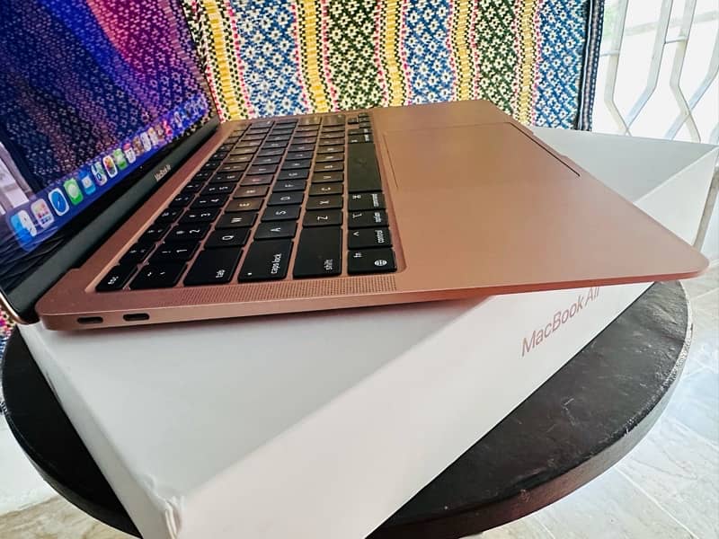 Macbook Air M1 2020 4