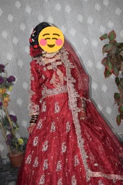 bridal lehnga for sale just 1 time use just like new