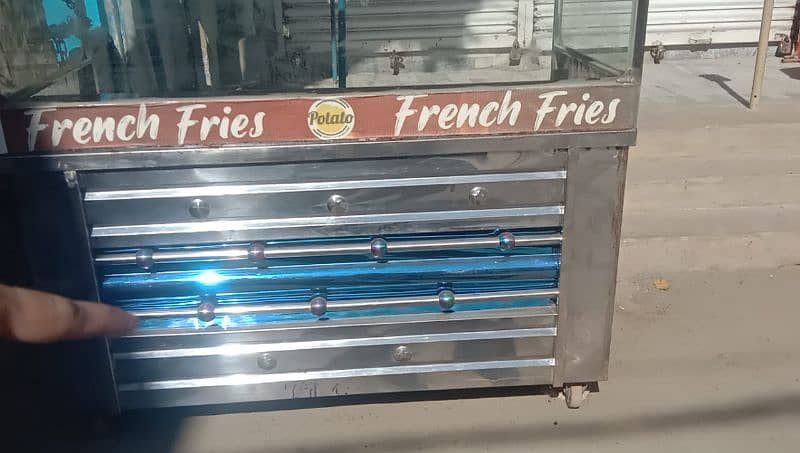 Total Saman k sath Steel Ka Fries Counter 3 Months Used 03313598158 1