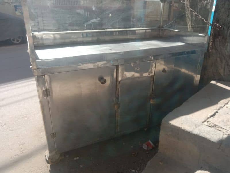 Total Saman k sath Steel Ka Fries Counter 3 Months Used 03313598158 3