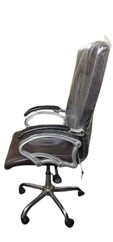 Office Boss adjustable chair 3