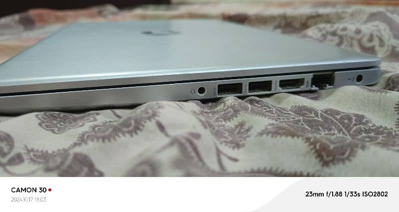 HP LAPTOP urgent sale 1