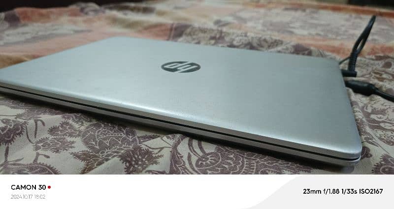 HP LAPTOP urgent sale 2