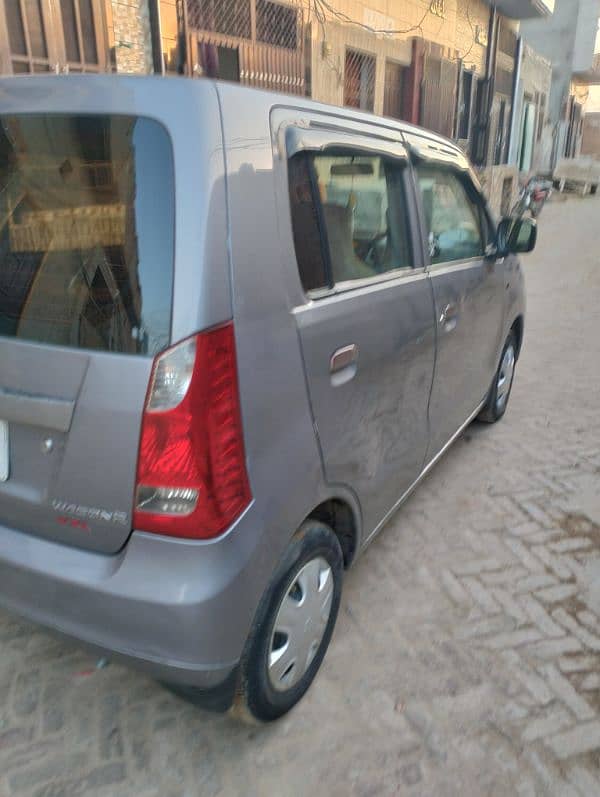 Suzuki Wagon R 2017 7