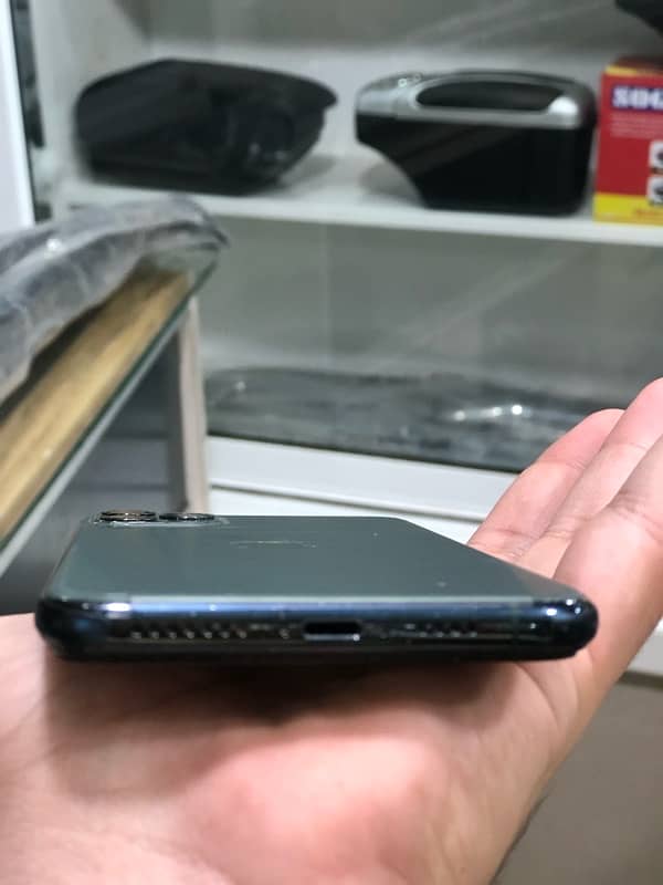 iphone 11 pro max 256 gb non pta 7