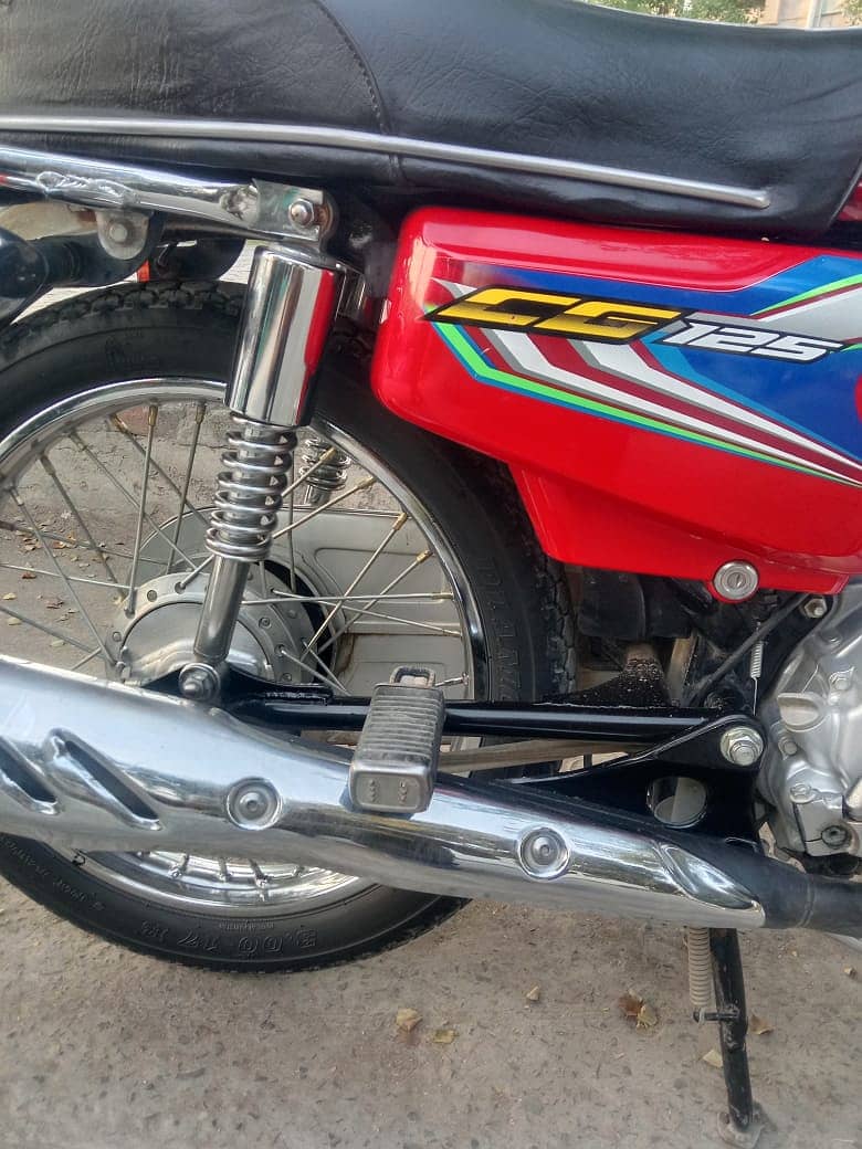 Honda CG 125 2022 3