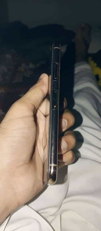 iphone xs 64gb all okay 4