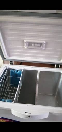 Dawlance freezer in mint condition used few times