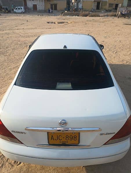 Nissan Sunny 2006 3