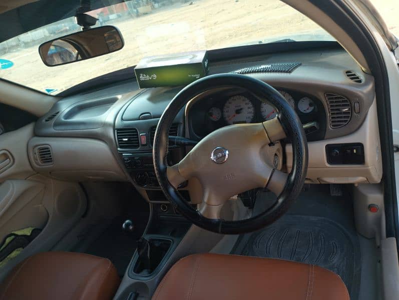 Nissan Sunny 2006 8