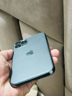 I phone 11 pro (urjent sell)