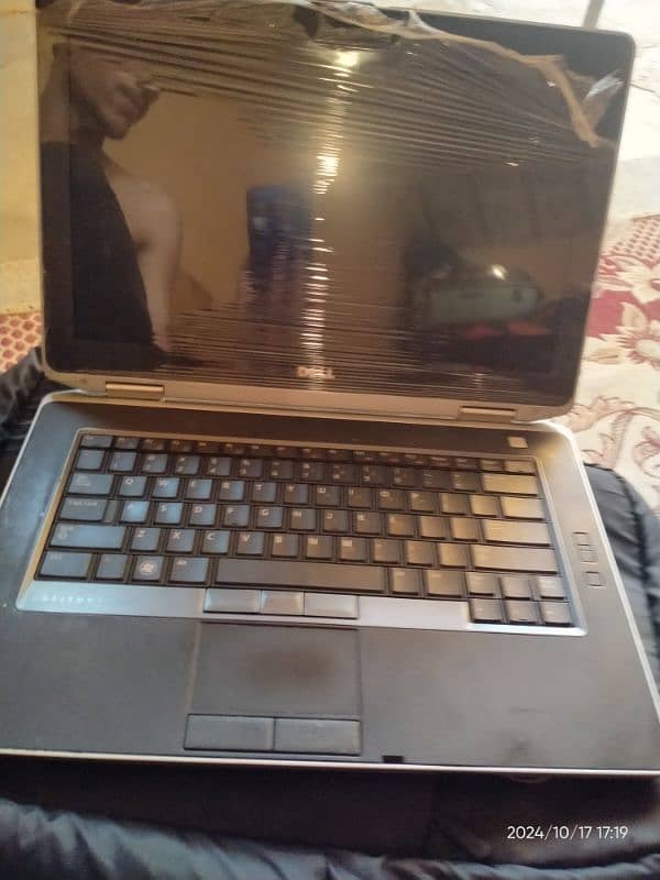 new condition 2 months used Sab kuch oky ha new Laptop ha 3