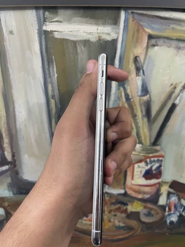 iphone xs max pta approved 4