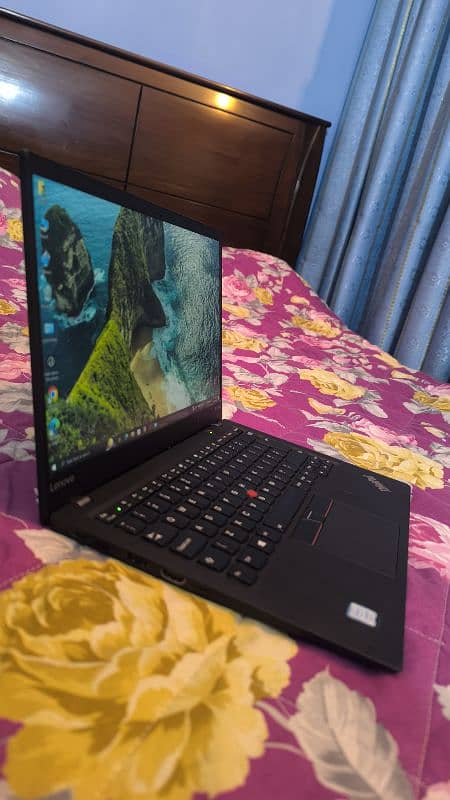 Lenovo Thinkpad X1 Carbon Core i5 7th Gen 2