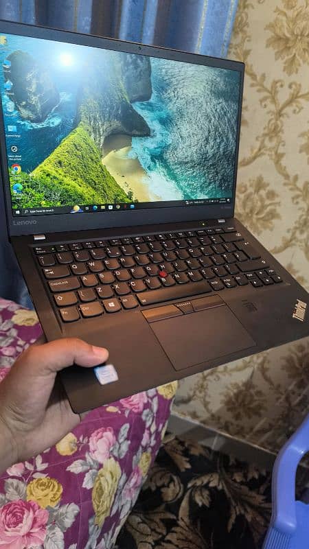 Lenovo Thinkpad X1 Carbon Core i5 7th Gen 8