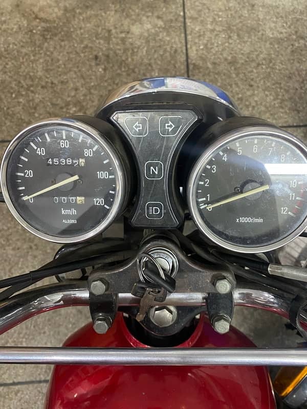 SUZUKI GS150 MODEL 2015 2