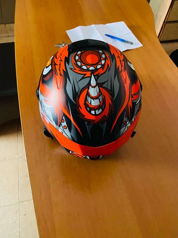 helmet 2