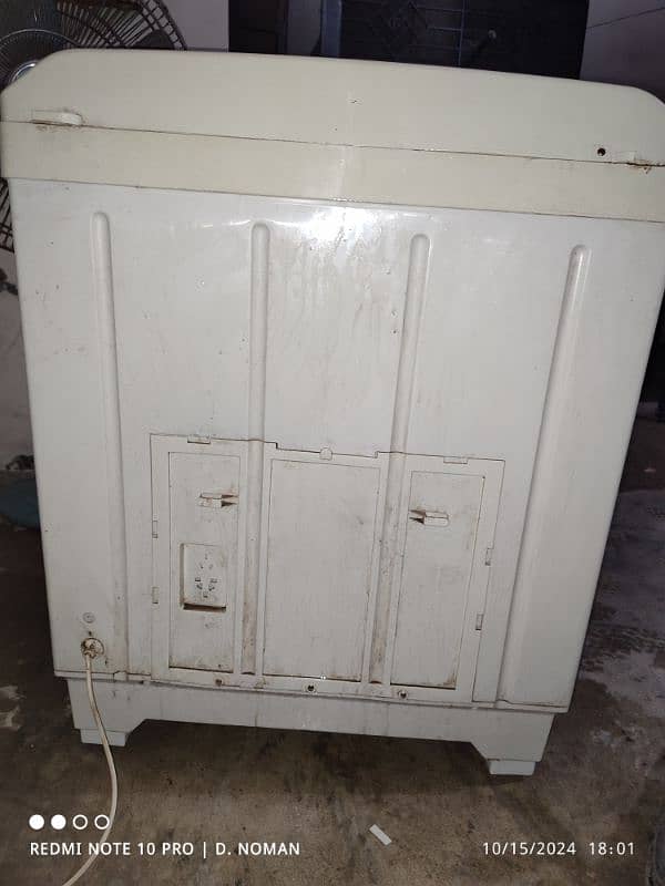 Indus Washing Machine Twin Tub Plastic Body Good Condition 6