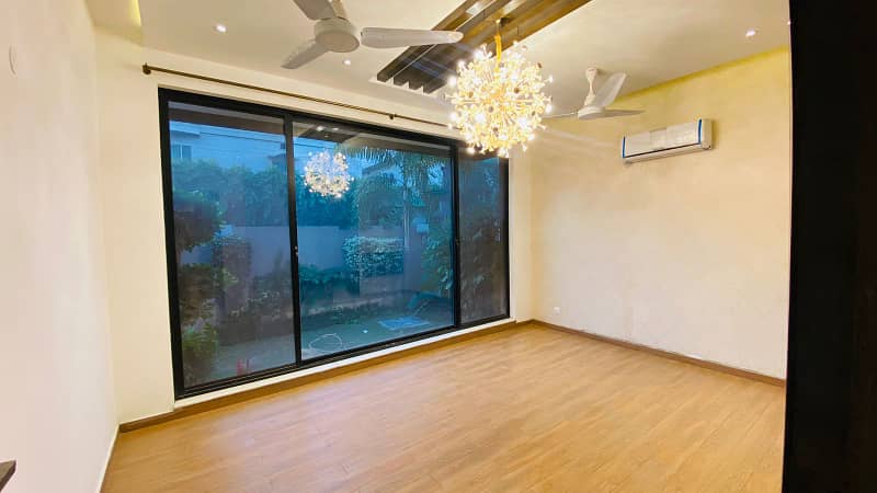 Near To Park 10 Marla Modern Designer Bungalow For Sale 2