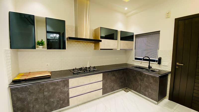 Near To Park 10 Marla Modern Designer Bungalow For Sale 9