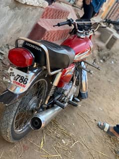 HONDA 125 2016