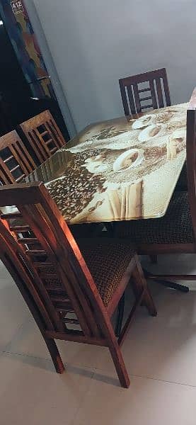 Dining table with 6 wood chairs 0